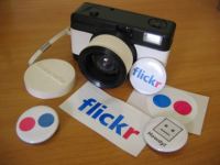 'Flickr' convoca a sus usuarios a sacarse fotos y compartirlas en la red