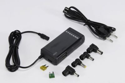 AC/DC Adapter: adaptador universal para netbooks de Tucano