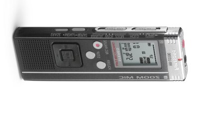 Grabadora de Panasonic, RR-US590 con micrófono de zoom avanzado y memoria de 2GB