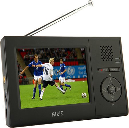 AIRIS M210, la televisión portátil con TDT integrado