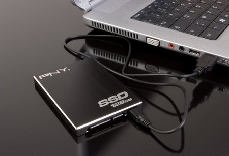 Discos duros externos SSD (flash) para portátiles de hasta 128 GB