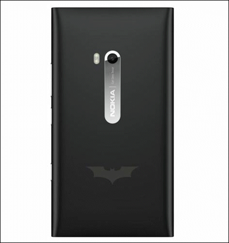 El Nokia Lumia 900 será el nuevo “Batmóvil”