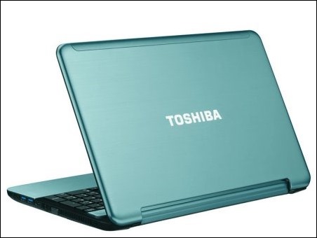 Toshiba presenta su primer ultaportátil con procesadores AMD
