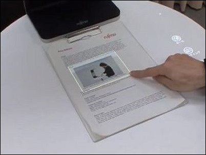 Fujitsu hace del papel una superficie táctil