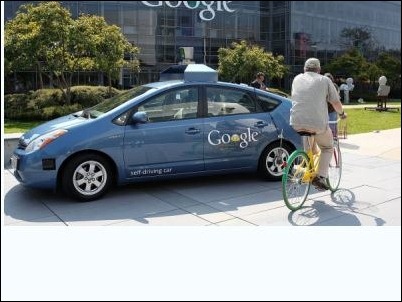Google invierte 250 millones de dólares para crear un coche sin conductor