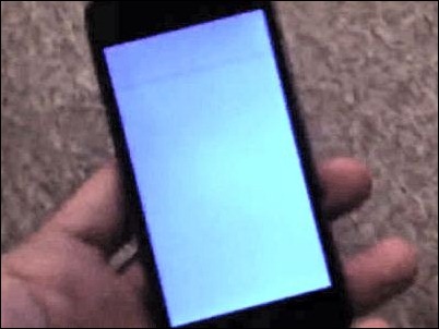 Usuarios del nuevo iPhone 5s reportan bloqueos de equipos, reinicios y pantallazos azules
