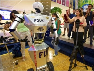"Telebot",el robocop que patrullará por las calles de Miami
