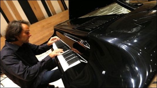 pianoGergely Boganyi (1)