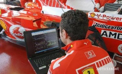 Ferrari presenta en Internet su nueva monoplaza