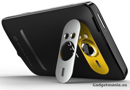 HTC HD7, pensado para ver películas con pantalla de 4,3 pulgadas