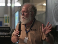 El software libre propaga su mensaje libertario en la Campus Party Brasil