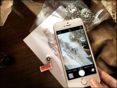 Burberry Uses iPhone 5s to Capture SpringSummer 2014 Runway Show