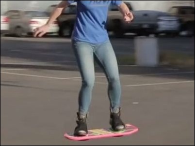 El skate volador de "Volver al Futuro", ¿a la venta en diciembre?