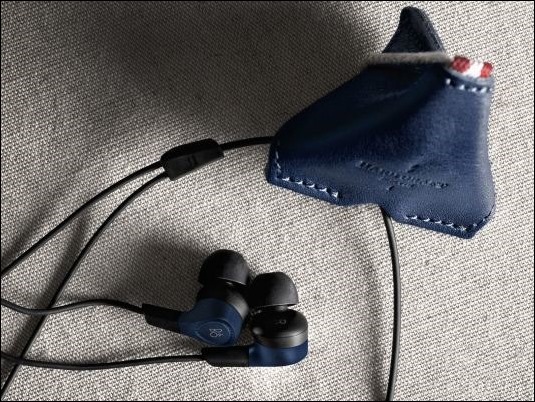 Beoplay H3 Ocean Blue de Bang & Olufsen, los auriculares con más estilo